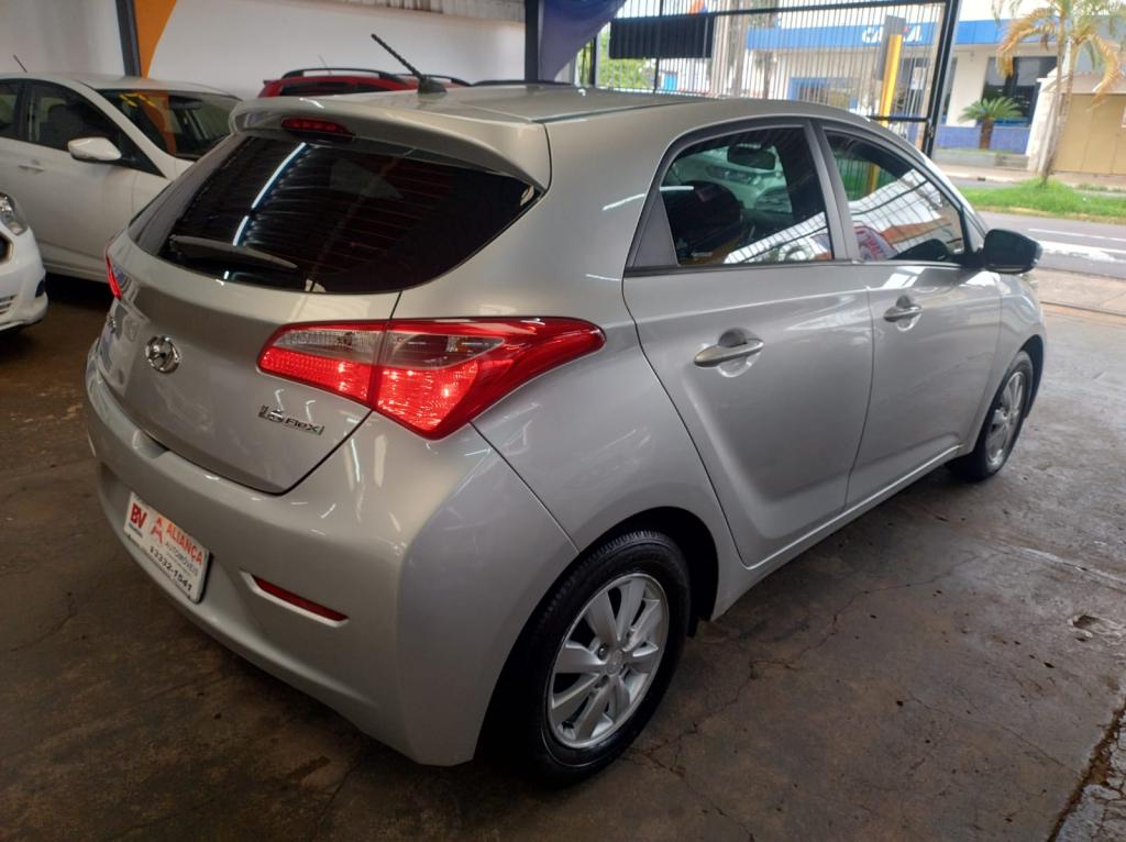HYUNDAI HB 20 Hatch - Foto