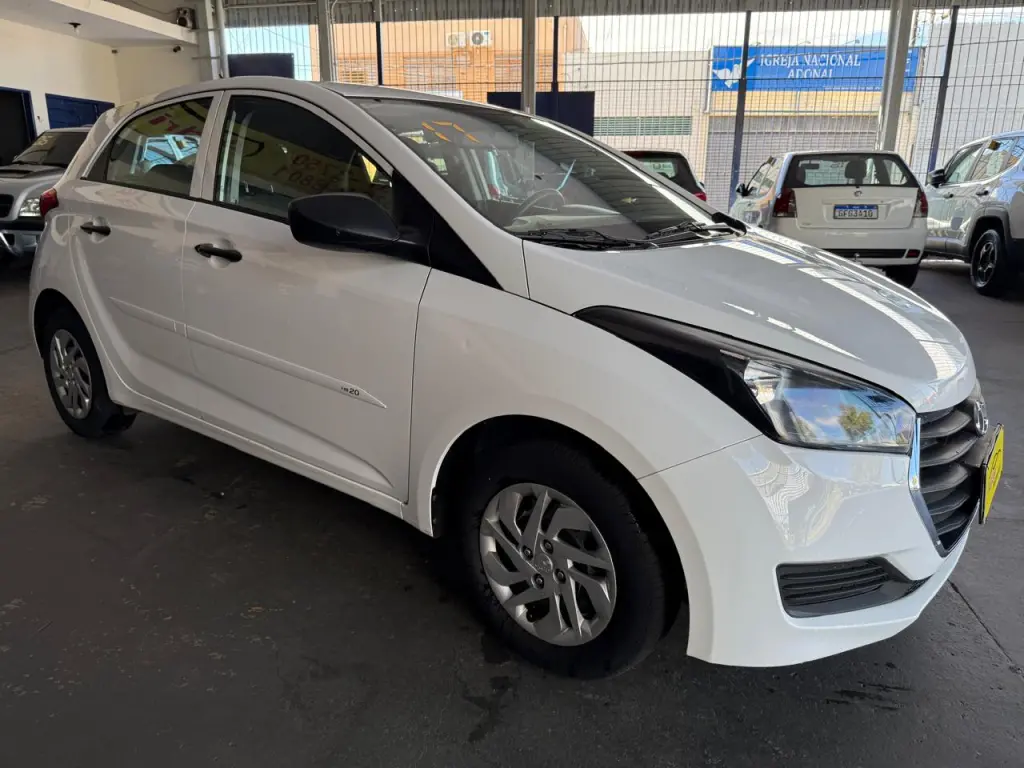 HYUNDAI HB 20 Hatch - Foto