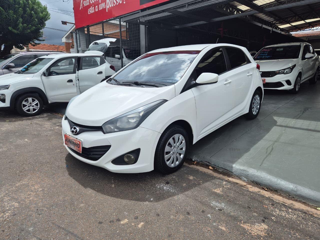 HYUNDAI HB 20 Hatch - Foto