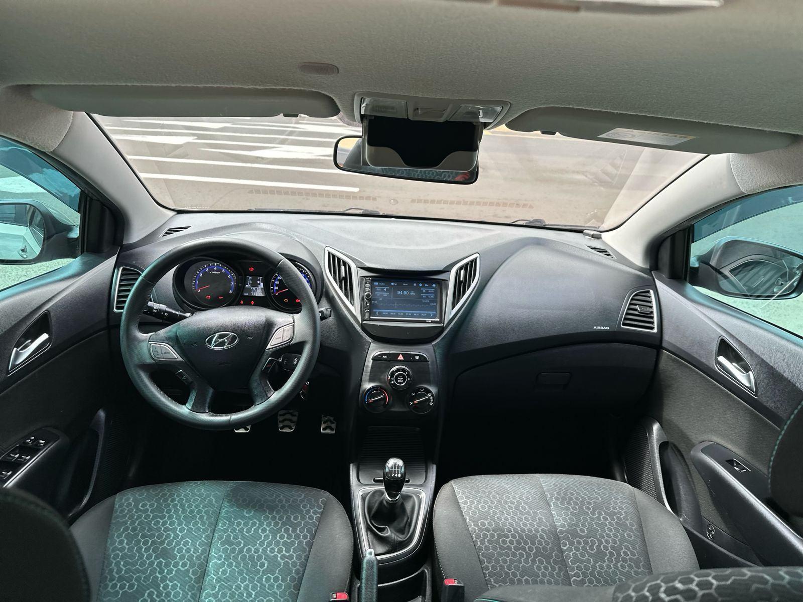 HYUNDAI HB 20 Hatch X - Foto