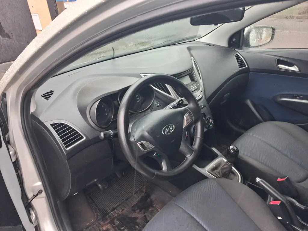 HYUNDAI HB 20 Hatch - Foto