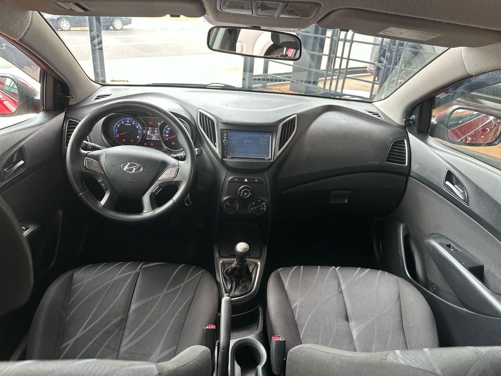 HYUNDAI HB 20 Hatch - Foto