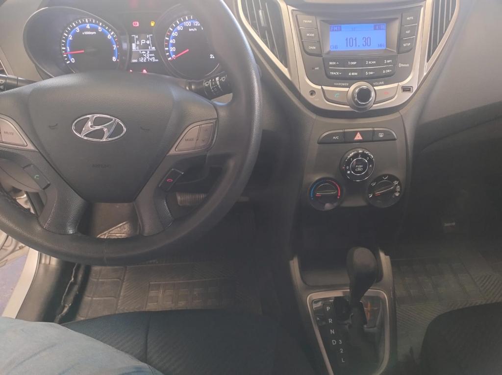 HYUNDAI HB 20 Hatch - Foto