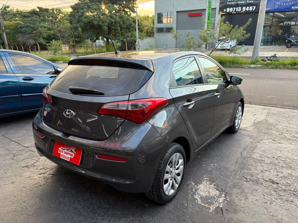HYUNDAI HB 20 Hatch - Foto