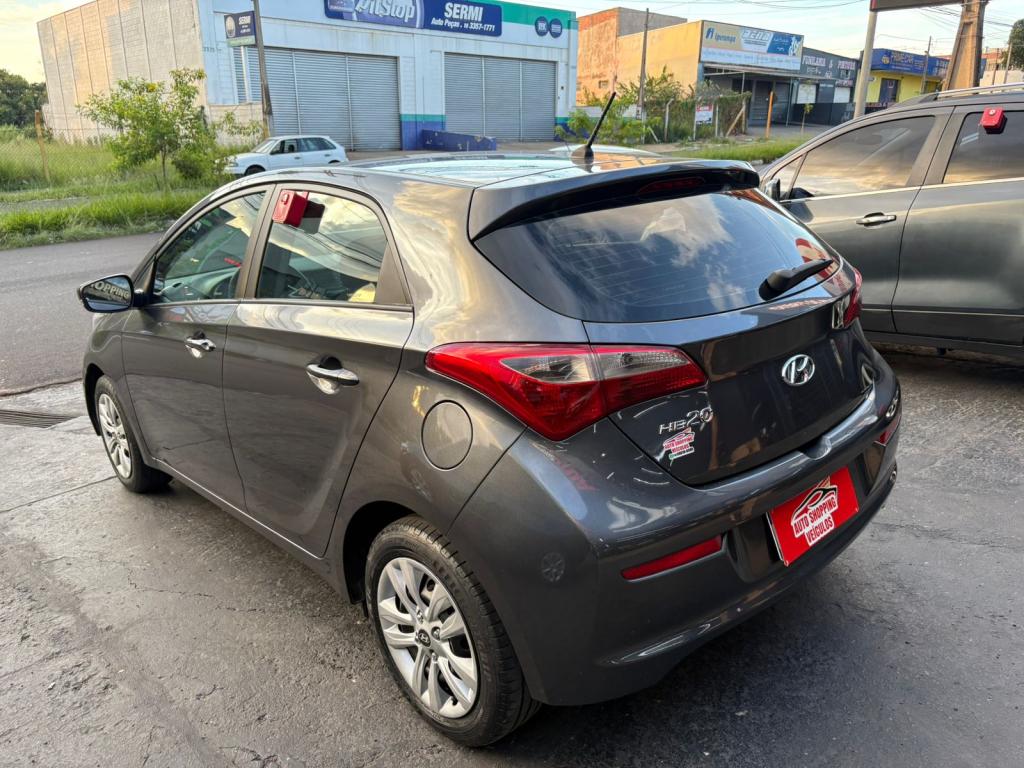 HYUNDAI HB 20 Hatch - Foto