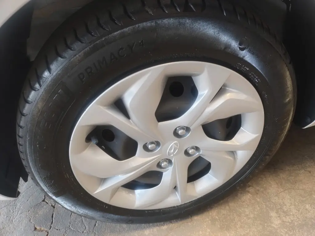 HYUNDAI HB 20 Hatch - Foto