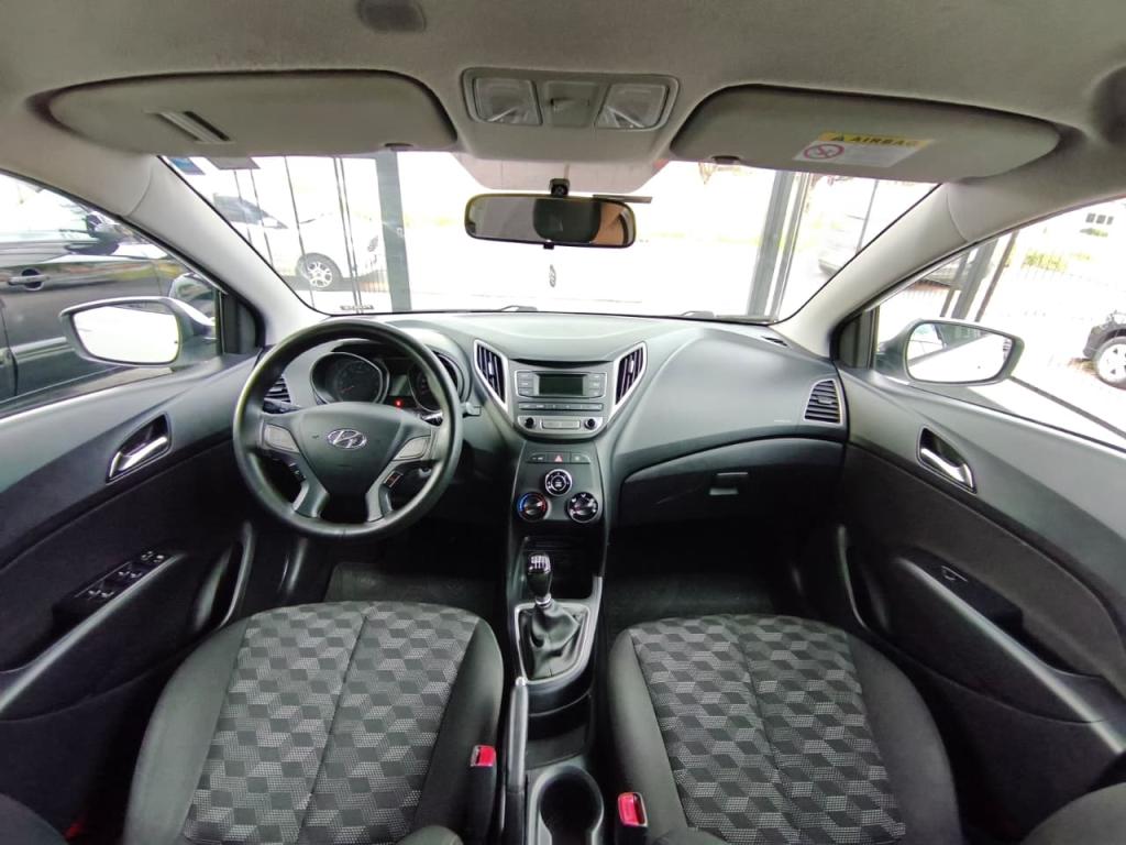 HYUNDAI HB 20 Hatch - Foto