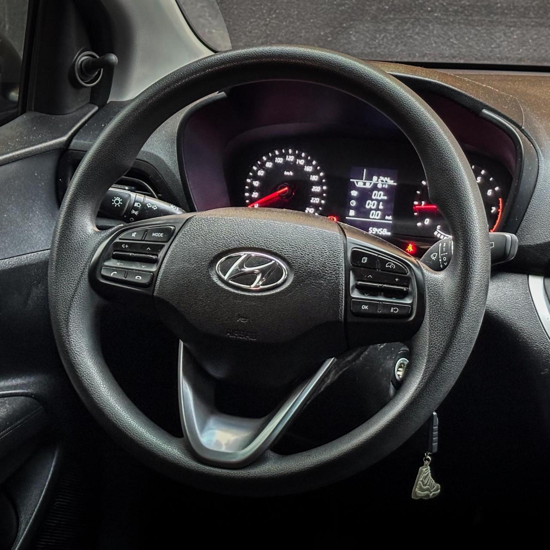 HYUNDAI HB 20 Hatch - Foto