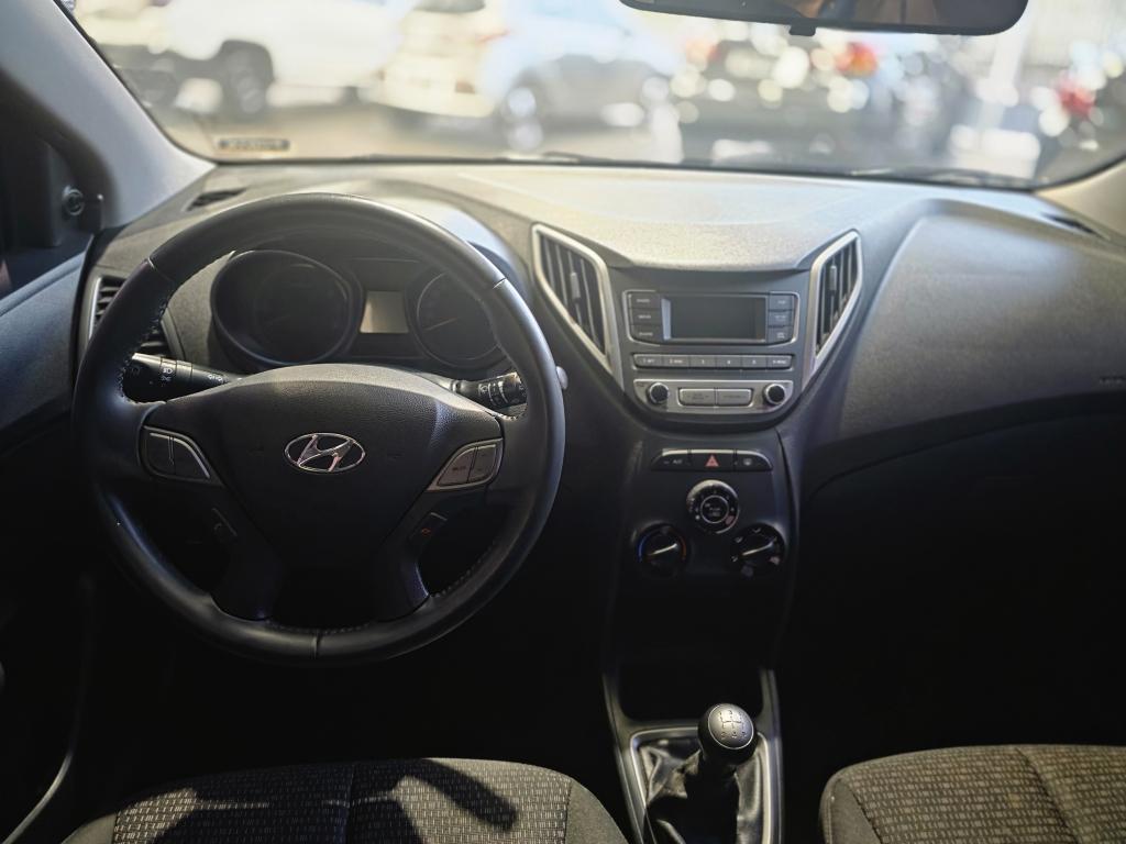 HYUNDAI HB 20 Hatch - Foto