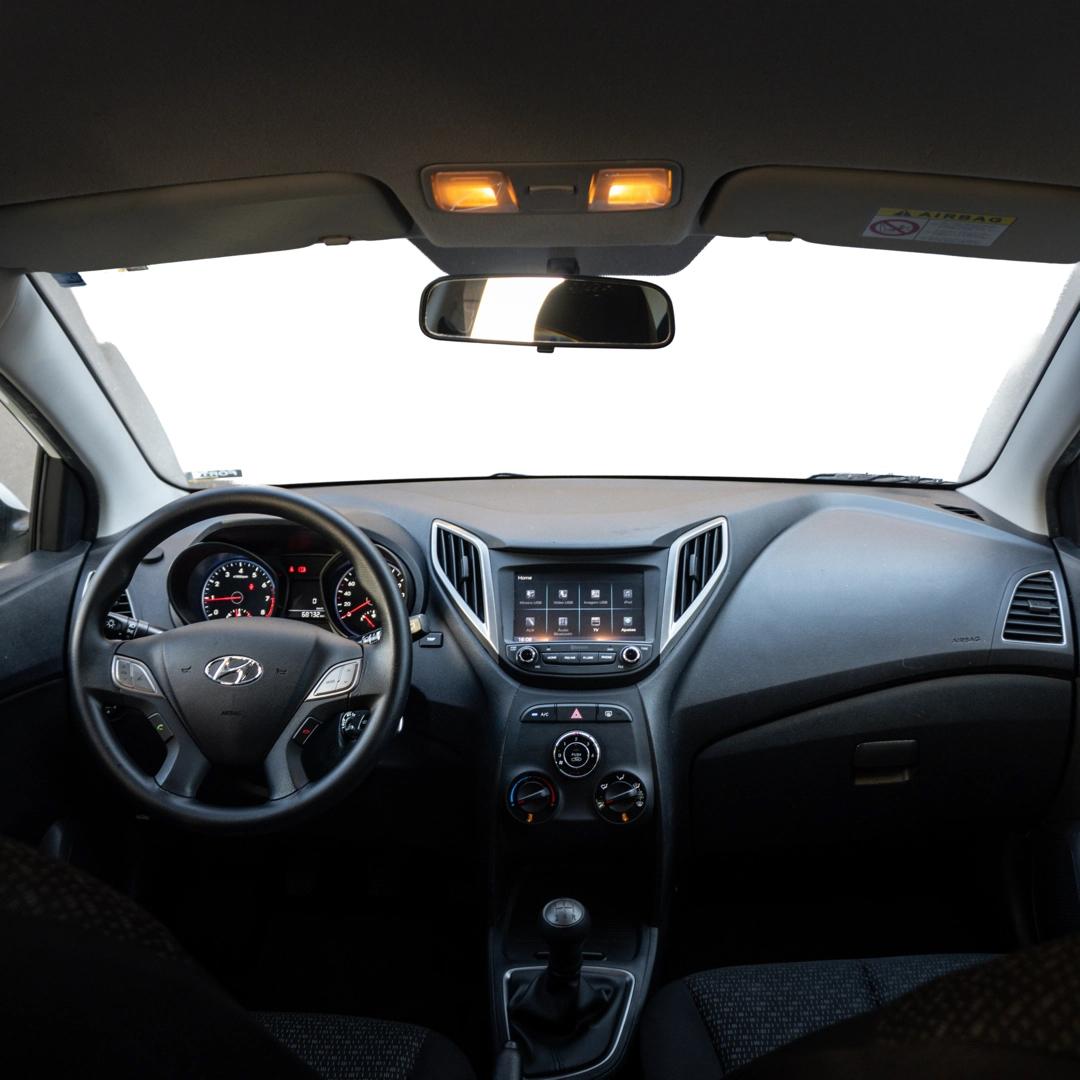 HYUNDAI HB 20 Hatch - Foto