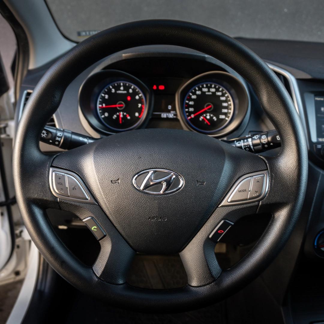 HYUNDAI HB 20 Hatch - Foto