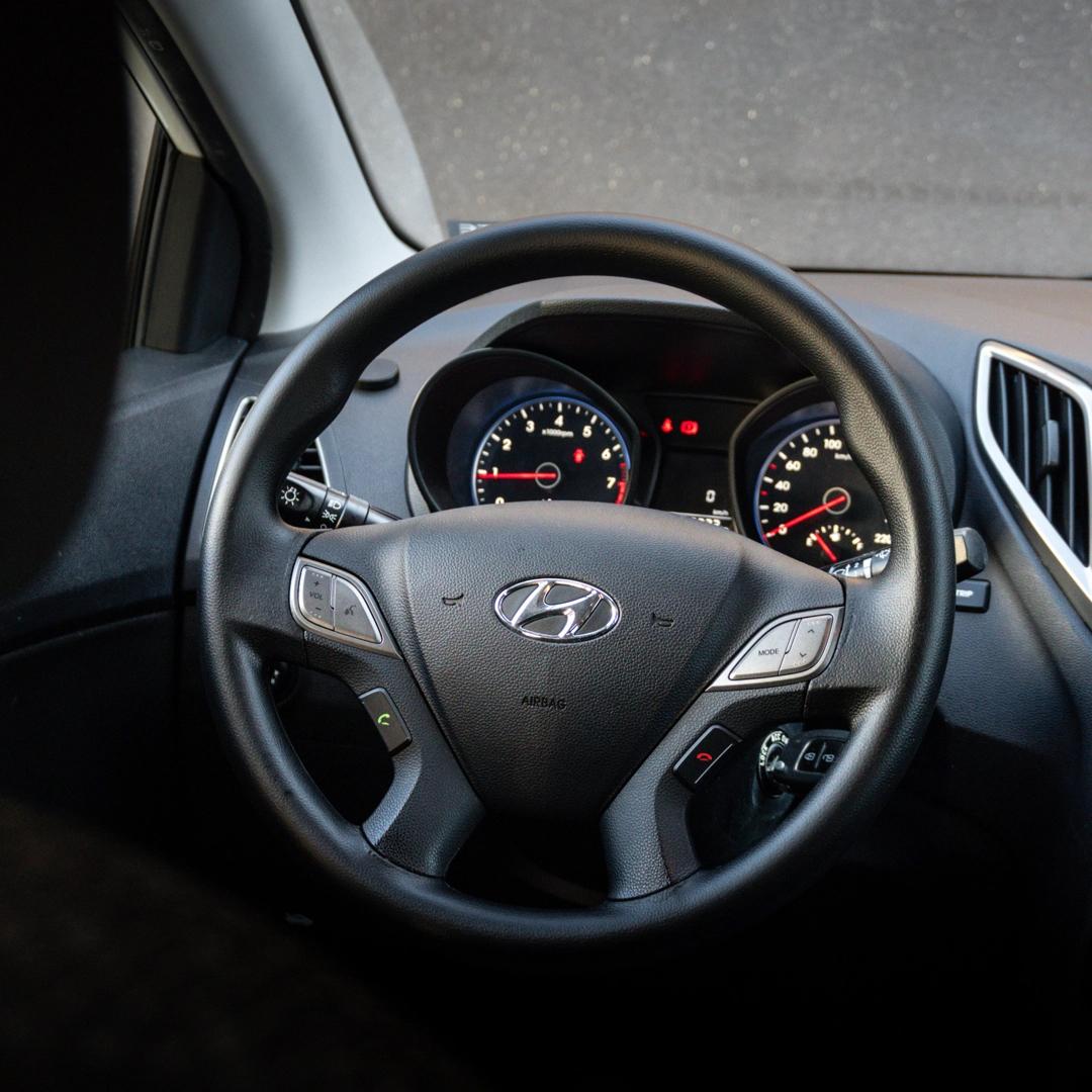 HYUNDAI HB 20 Hatch - Foto