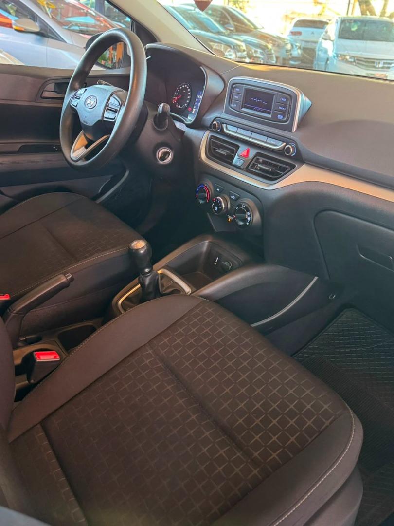 HYUNDAI HB 20 Hatch - Foto