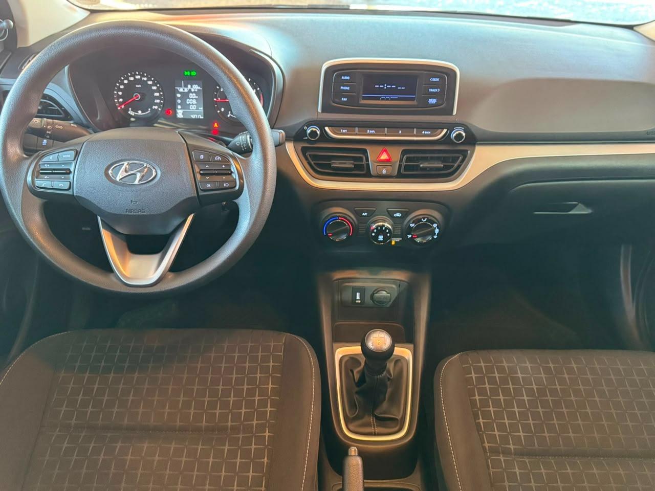 HYUNDAI HB 20 Hatch - Foto