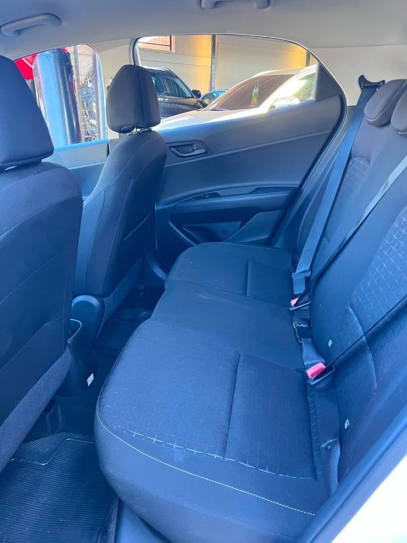 HYUNDAI HB 20 Hatch - Foto