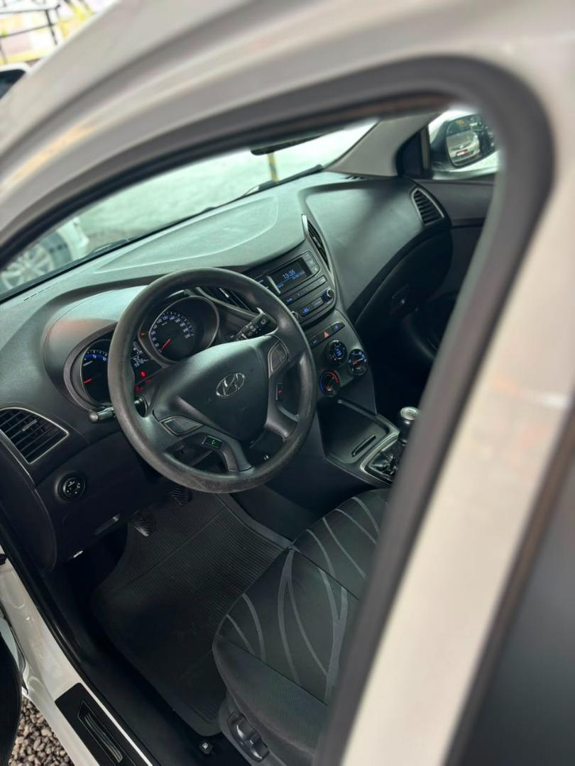 HYUNDAI HB 20 Hatch - Foto