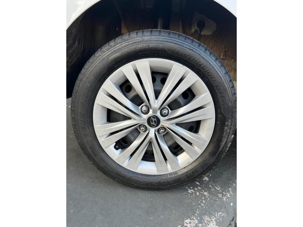 HYUNDAI HB 20 Hatch - Foto