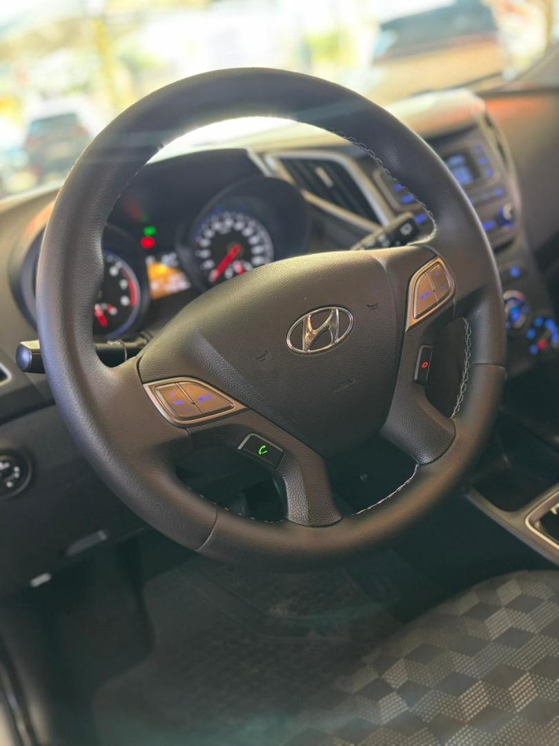 HYUNDAI HB 20 Hatch - Foto