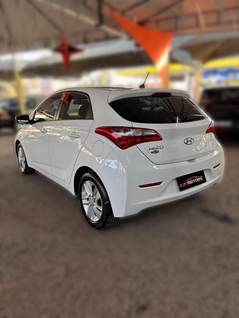 HYUNDAI HB 20 Hatch - Foto