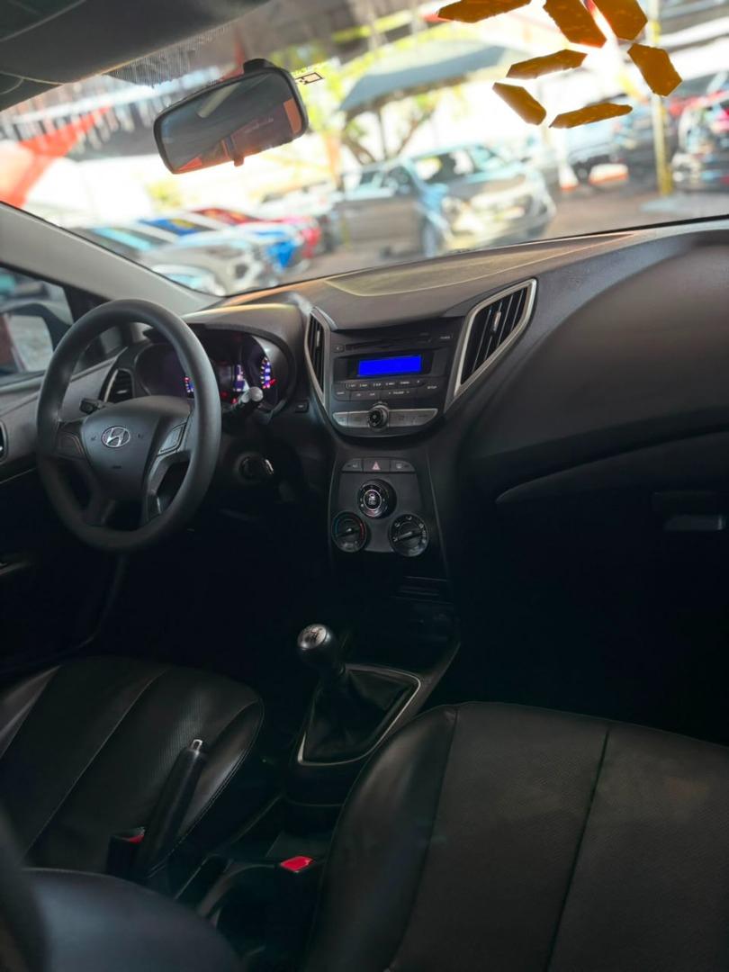 HYUNDAI HB 20 Hatch - Foto