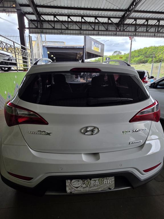 HYUNDAI HB 20 Hatch X - Foto