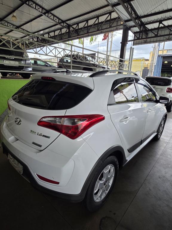 HYUNDAI HB 20 Hatch X - Foto