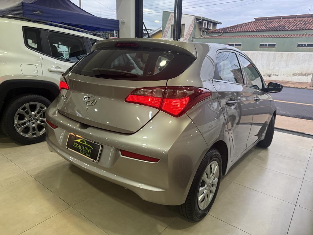 HYUNDAI HB 20 Hatch - Foto