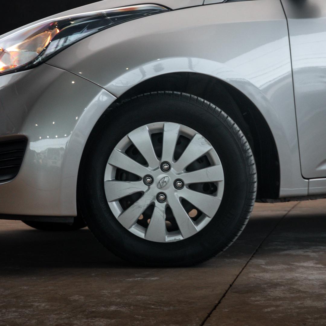 HYUNDAI HB 20 Hatch - Foto