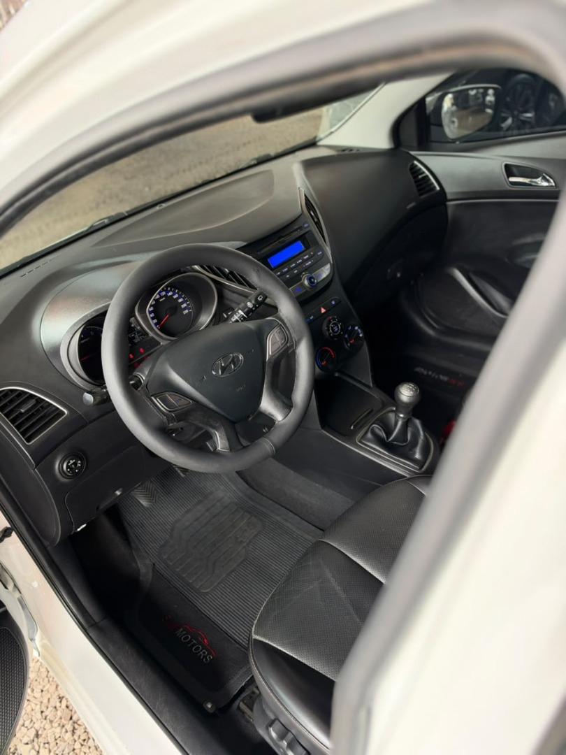 HYUNDAI HB 20 Hatch - Foto