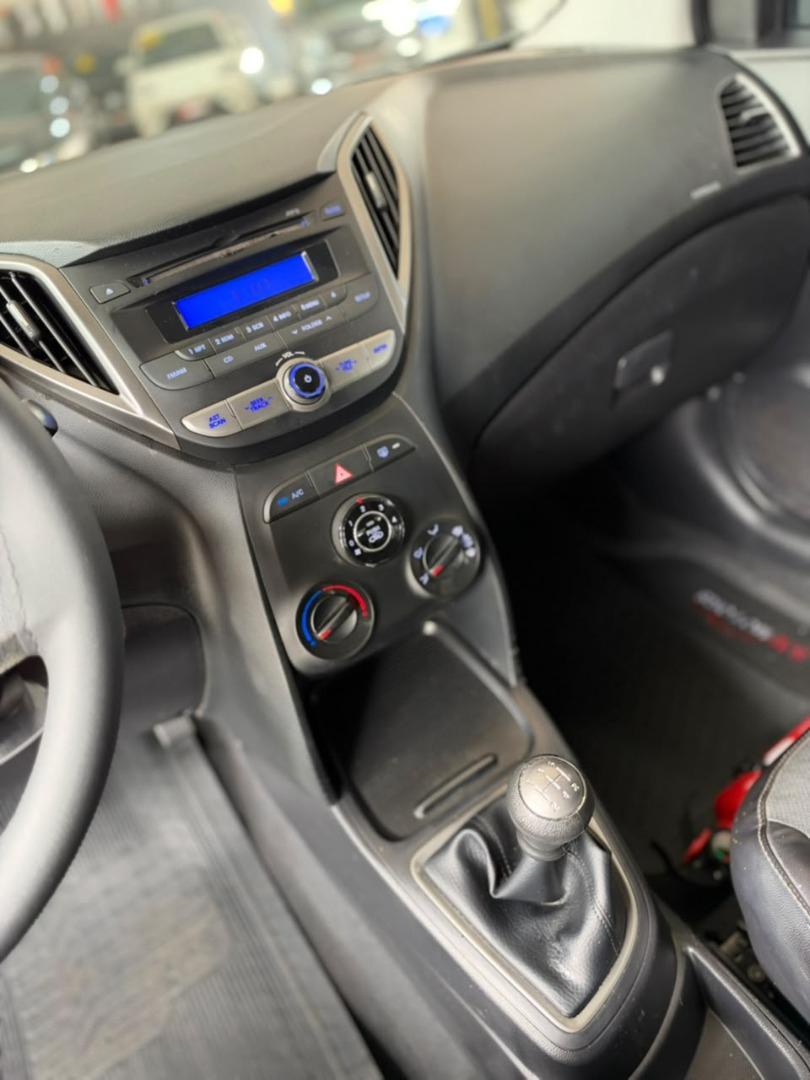 HYUNDAI HB 20 Hatch - Foto