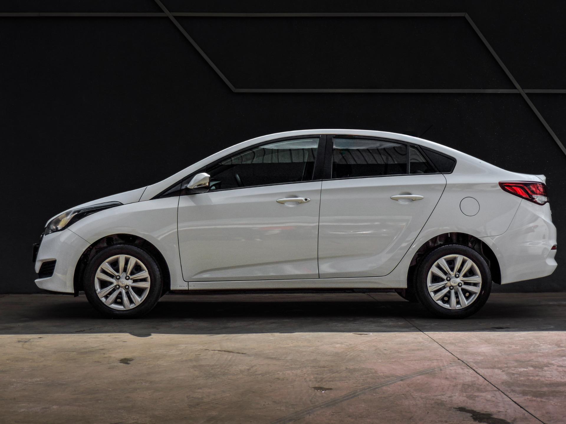 HYUNDAI HB 20 Sedan - Foto