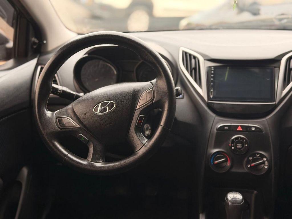 HYUNDAI HB 20 Sedan - Foto