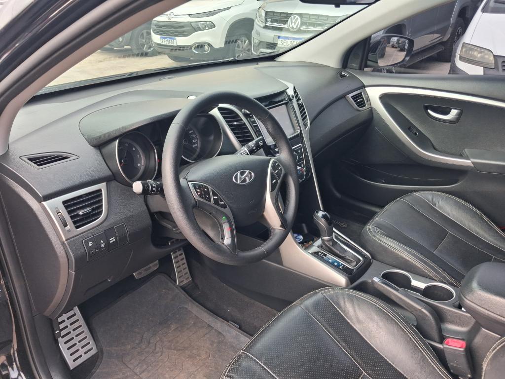 HYUNDAI I30 - Foto