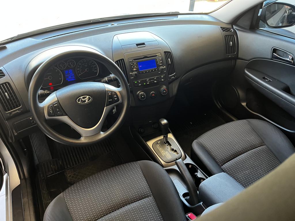 HYUNDAI I30 - Foto