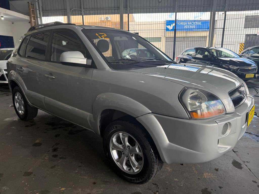 HYUNDAI Tucson - Foto