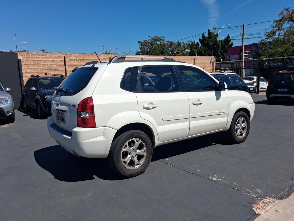 HYUNDAI Tucson - Foto