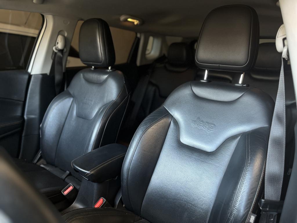JEEP Compass - Miniatura