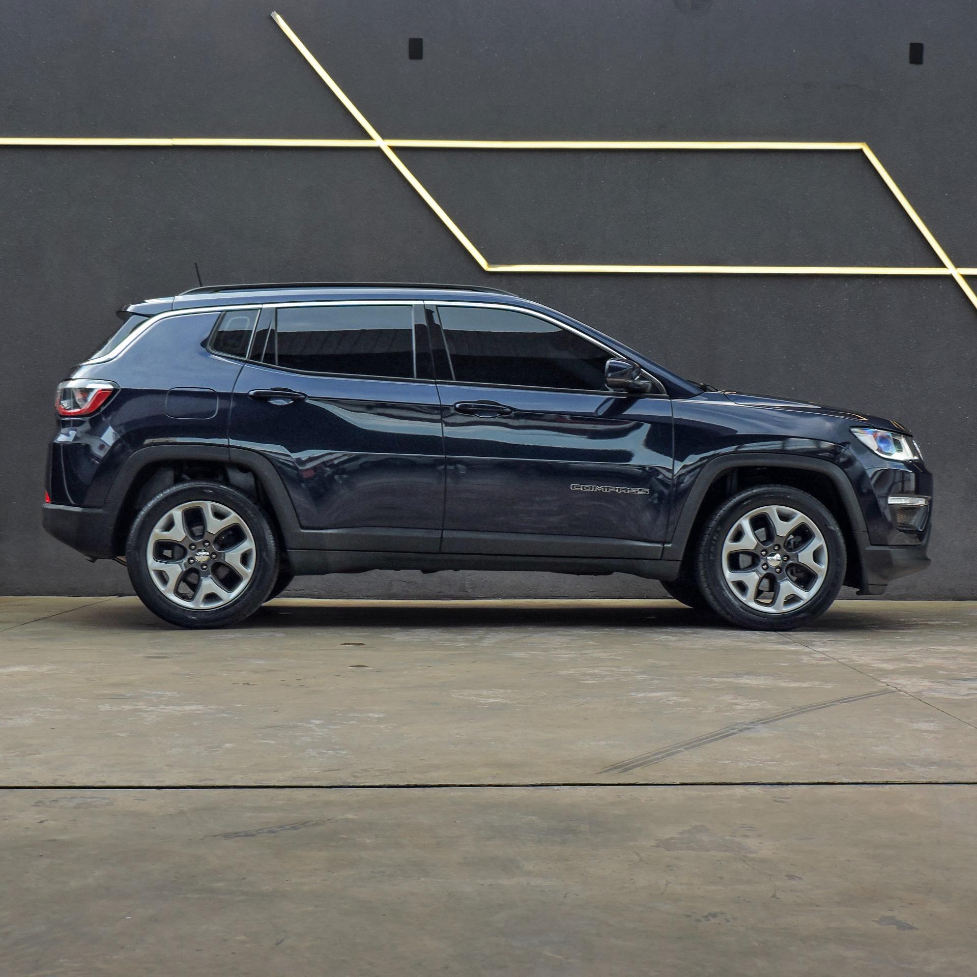JEEP Compass - Foto