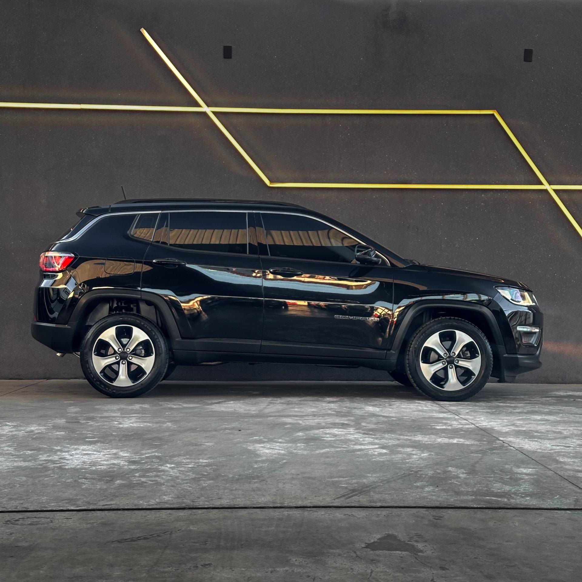JEEP Compass - Foto