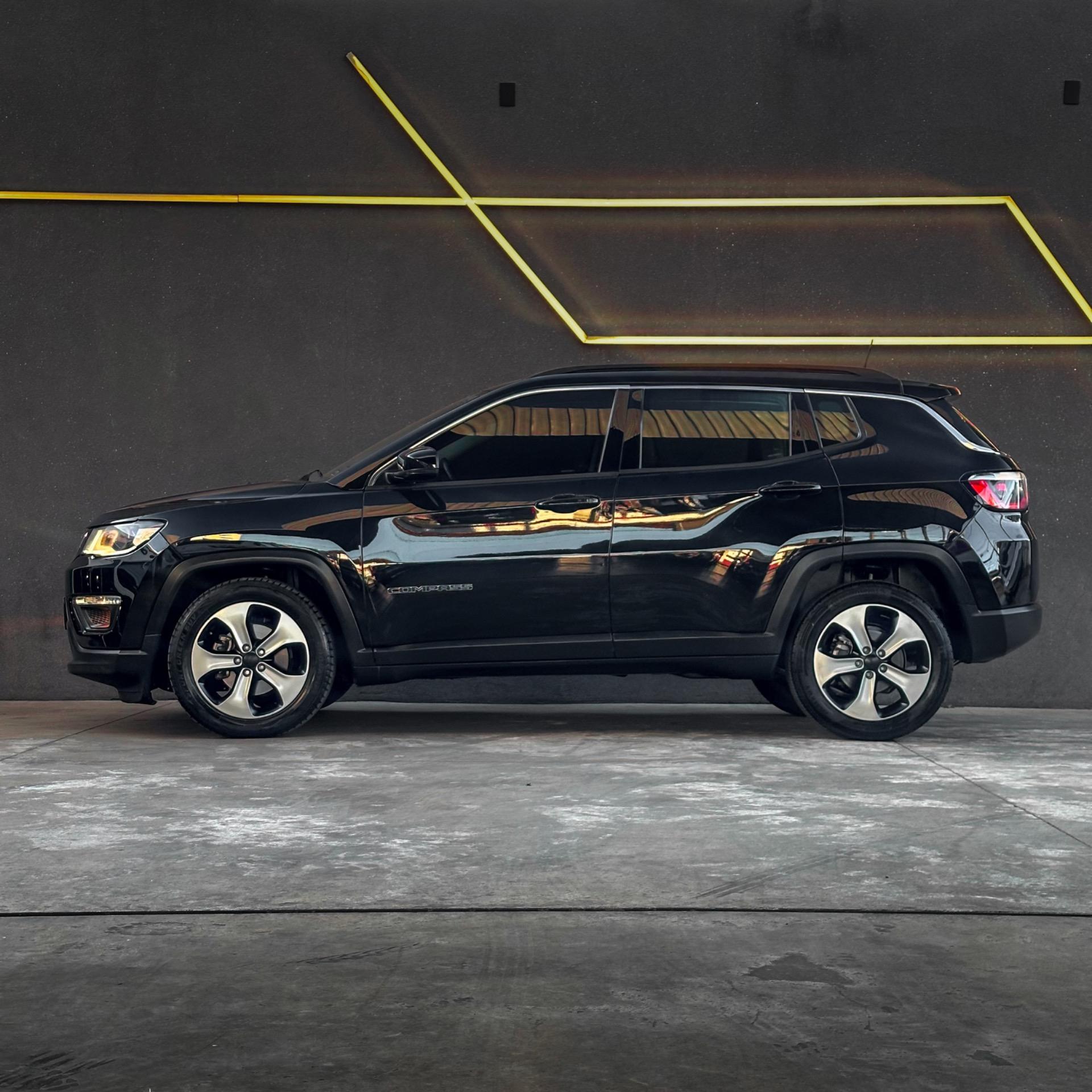 JEEP Compass - Foto
