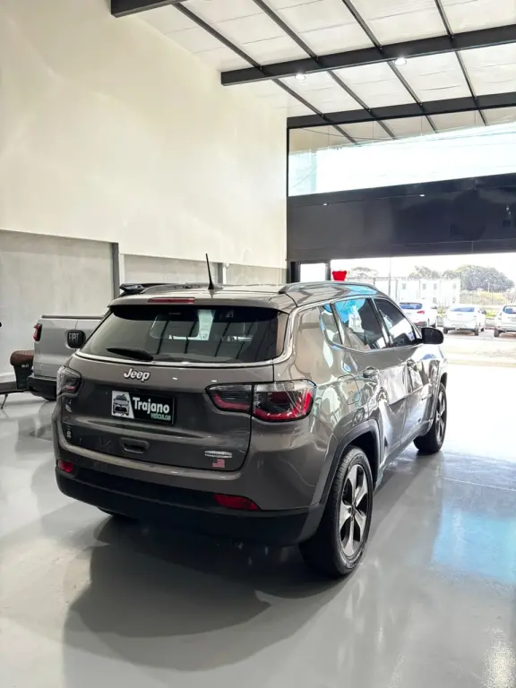 JEEP Compass - Foto