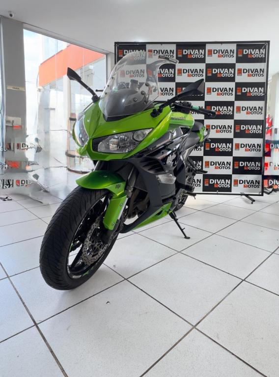 KAWASAKI Ninja 1000 - Foto