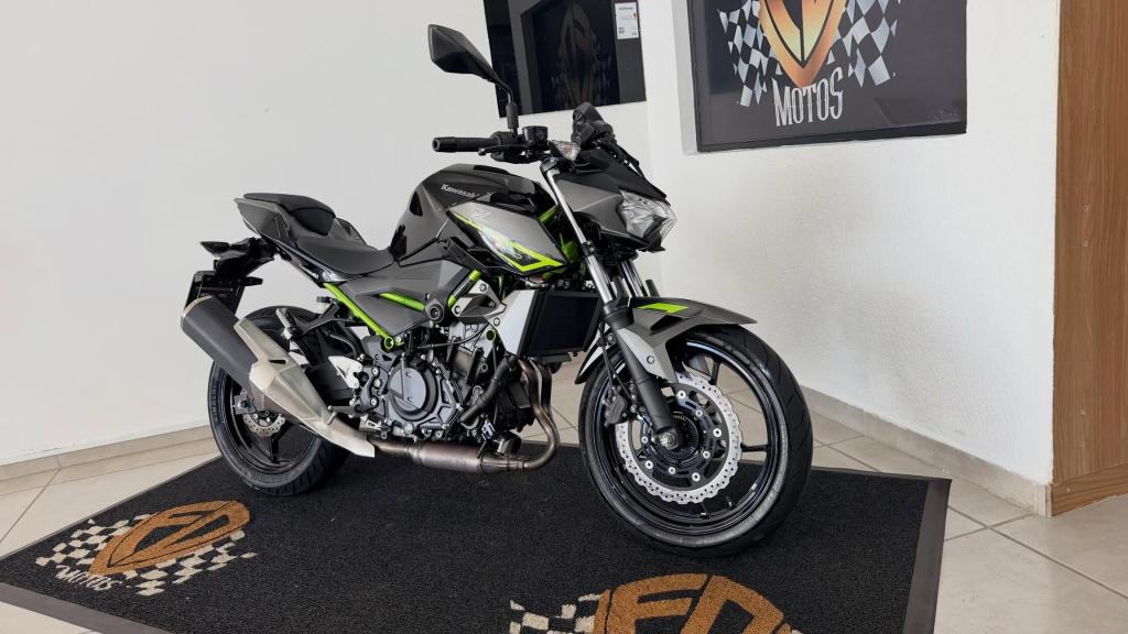 KAWASAKI Z 400 - Foto