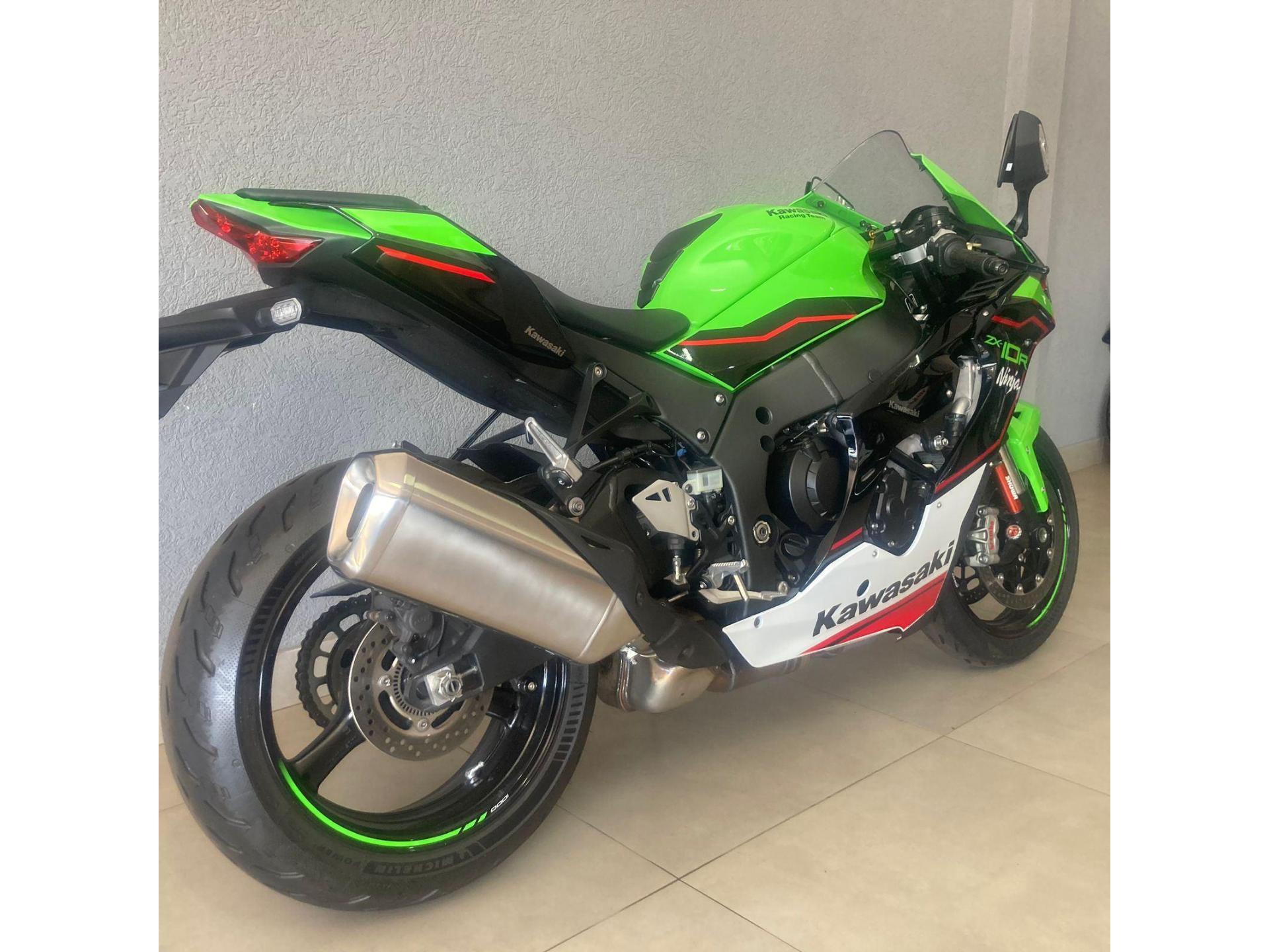 KAWASAKI ZX 10 R - Foto