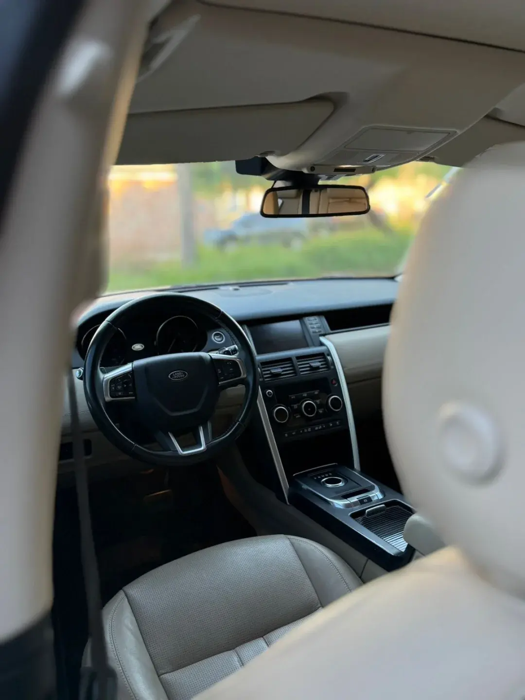 LAND ROVER Discovery Sport - Foto