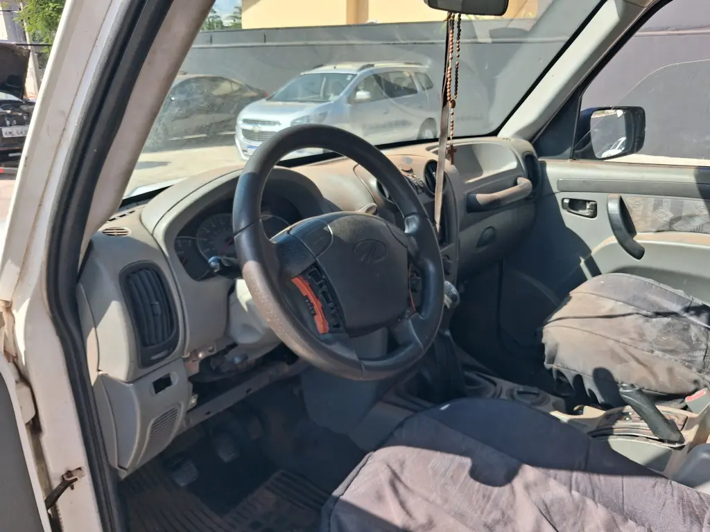 MAHINDRA Scorpio Pick-up - Foto