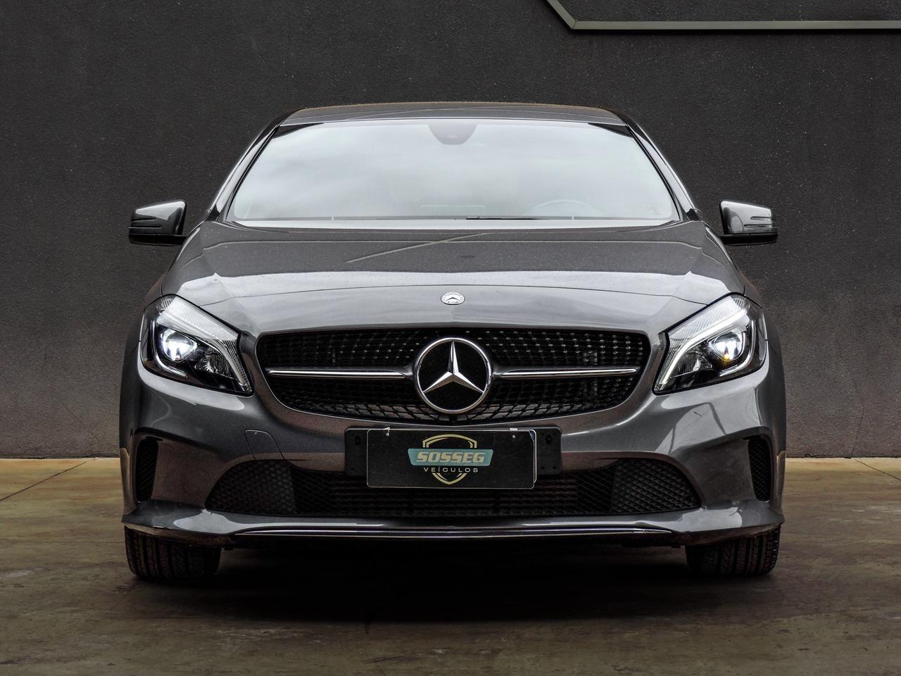 MERCEDES-BENZ A 200 - Foto