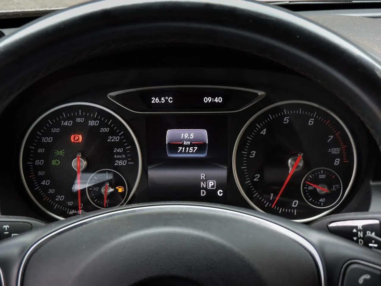 MERCEDES-BENZ A 200 - Foto