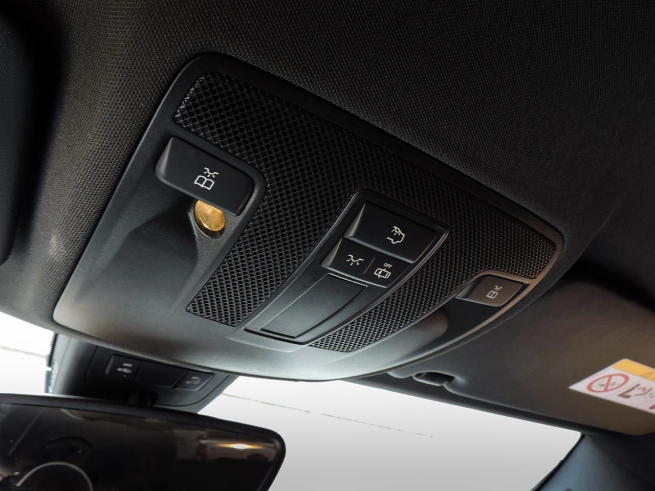 MERCEDES-BENZ A 200 - Foto