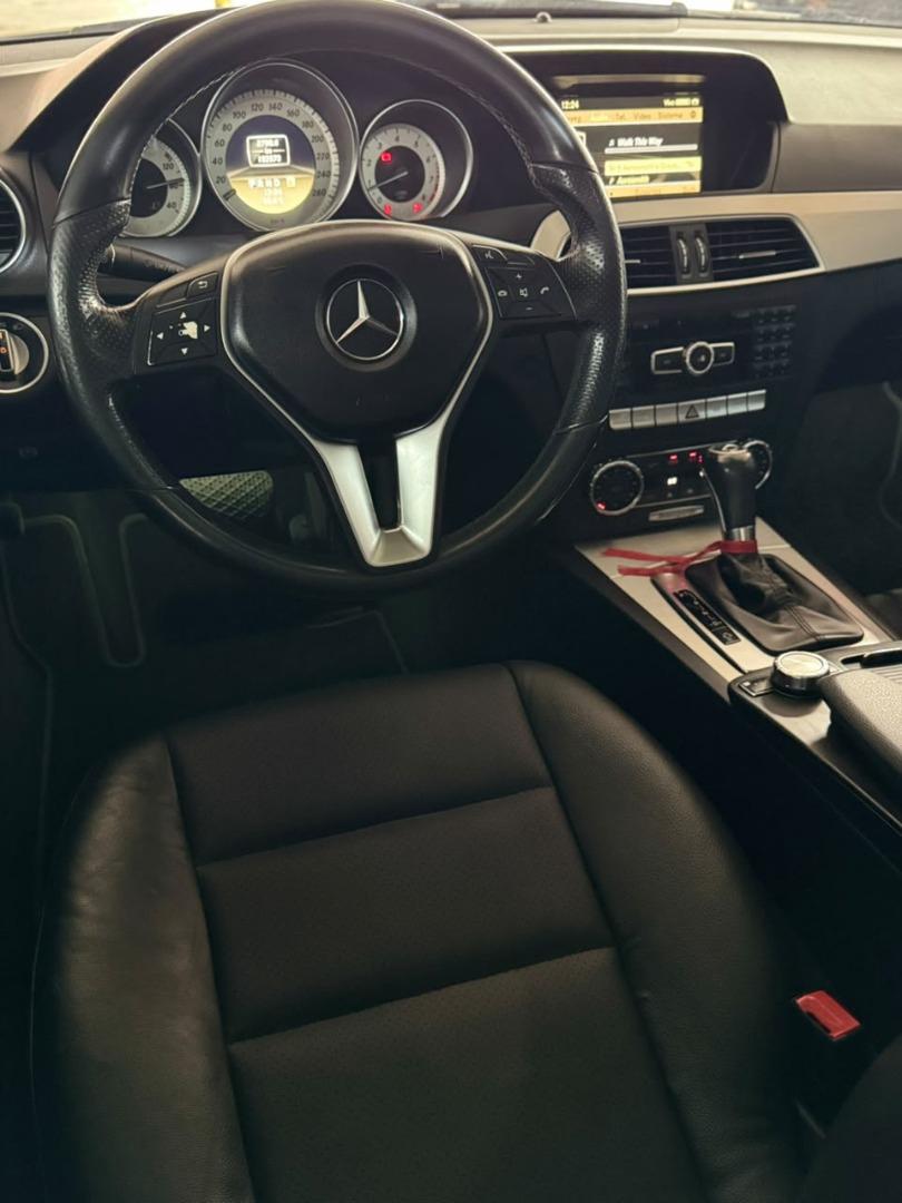 MERCEDES-BENZ C 200 - Foto